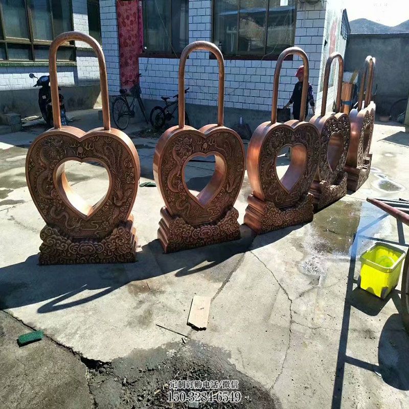 六盘水景观同心锁雕塑供应,艺术雕塑,现代锁子雕塑供求 六盘水景观同心锁雕塑供应,艺术雕塑,现代锁子雕塑供求